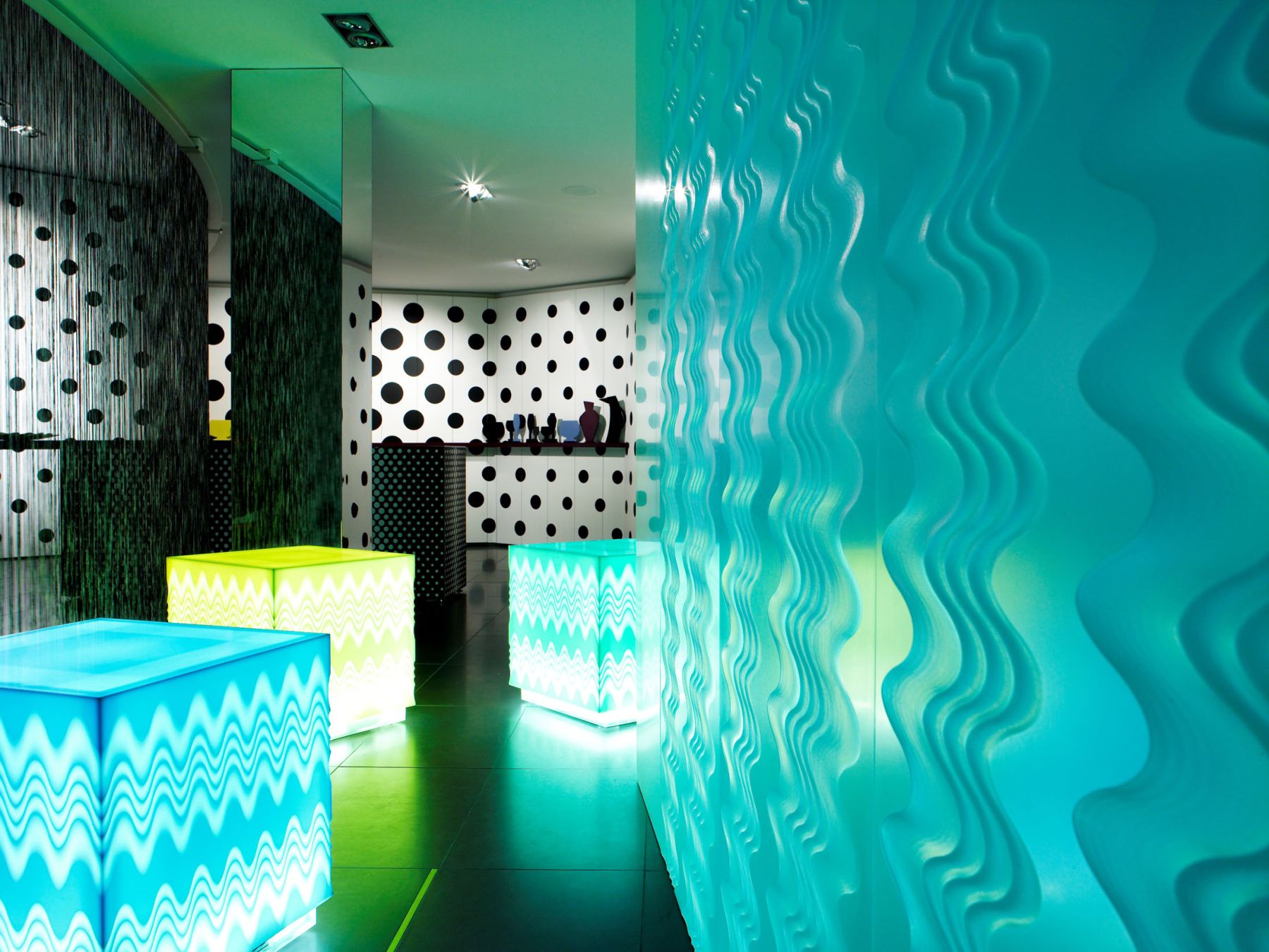 sites/corian.mx/IMG/jpg/uses-and-app-corian-loves-missoni-photo-leo-torri-1.jpg